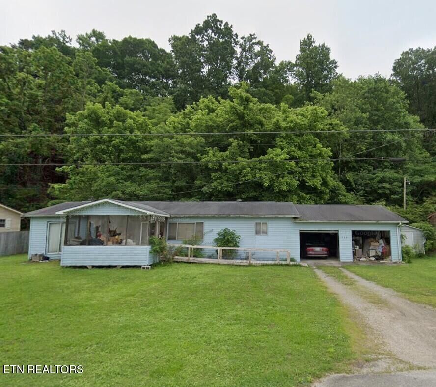 Property Photo: 729 Old Highway 70 TN 37748