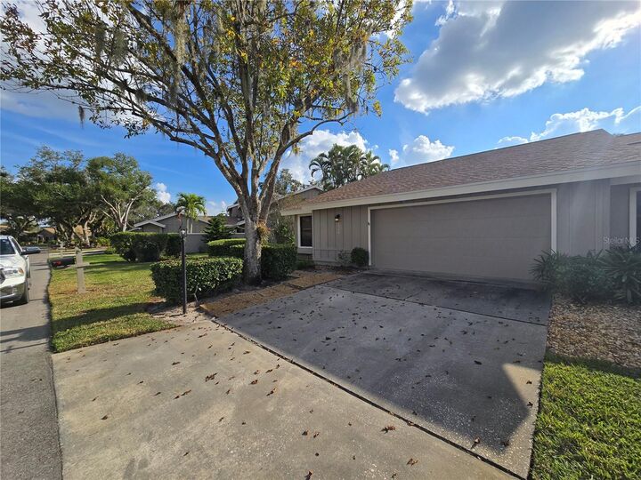 Property Photo:  4548 Forest Wood Trail 27  FL 34241 