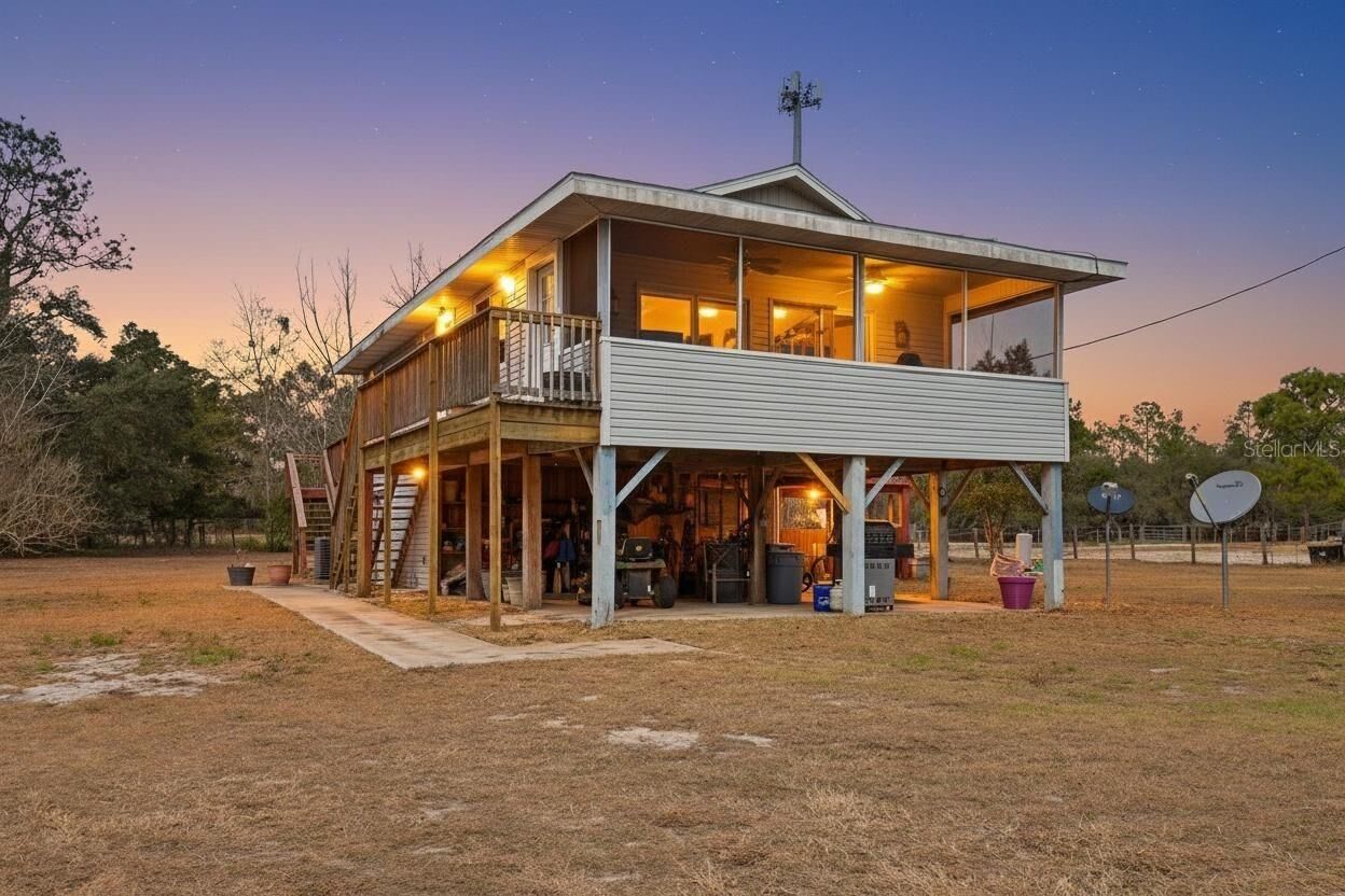 Property Photo:  23961 SW Dogwood Lane  FL 34431 