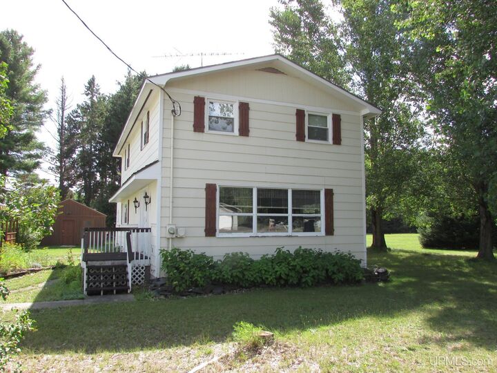 Property Photo:  11985 Hwy M-38 Highway  MI 49958-0001 
