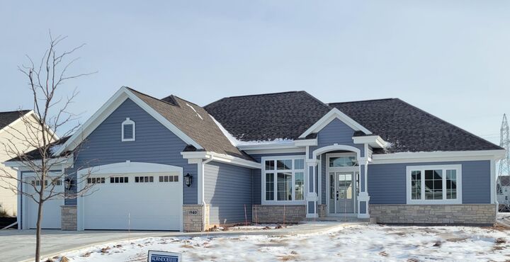 Property Photo:  1940 N Creek Dr Lt111  WI 53024 