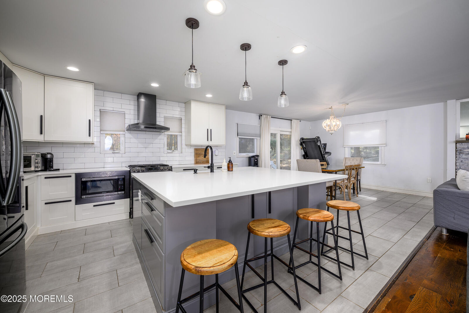 Property Photo:  179 Farmers Lane  NJ 08527 