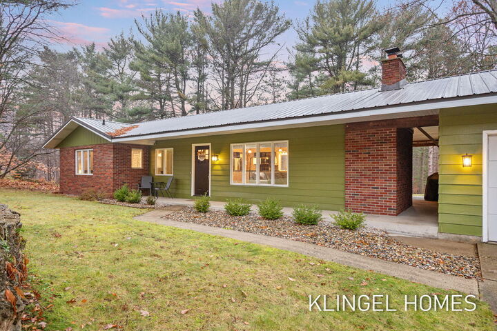 Property Photo: 17880 Hiawatha Drive MI 49456