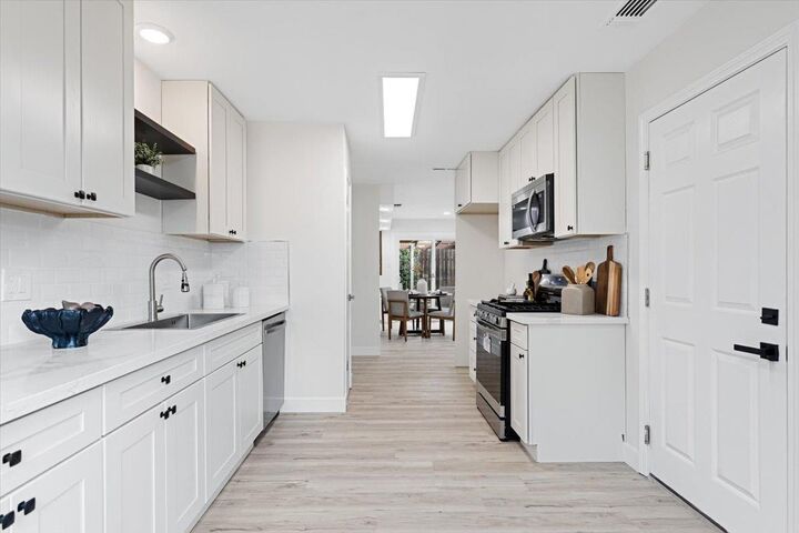 Property Photo: 5917 Maleville Avenue CA 95608