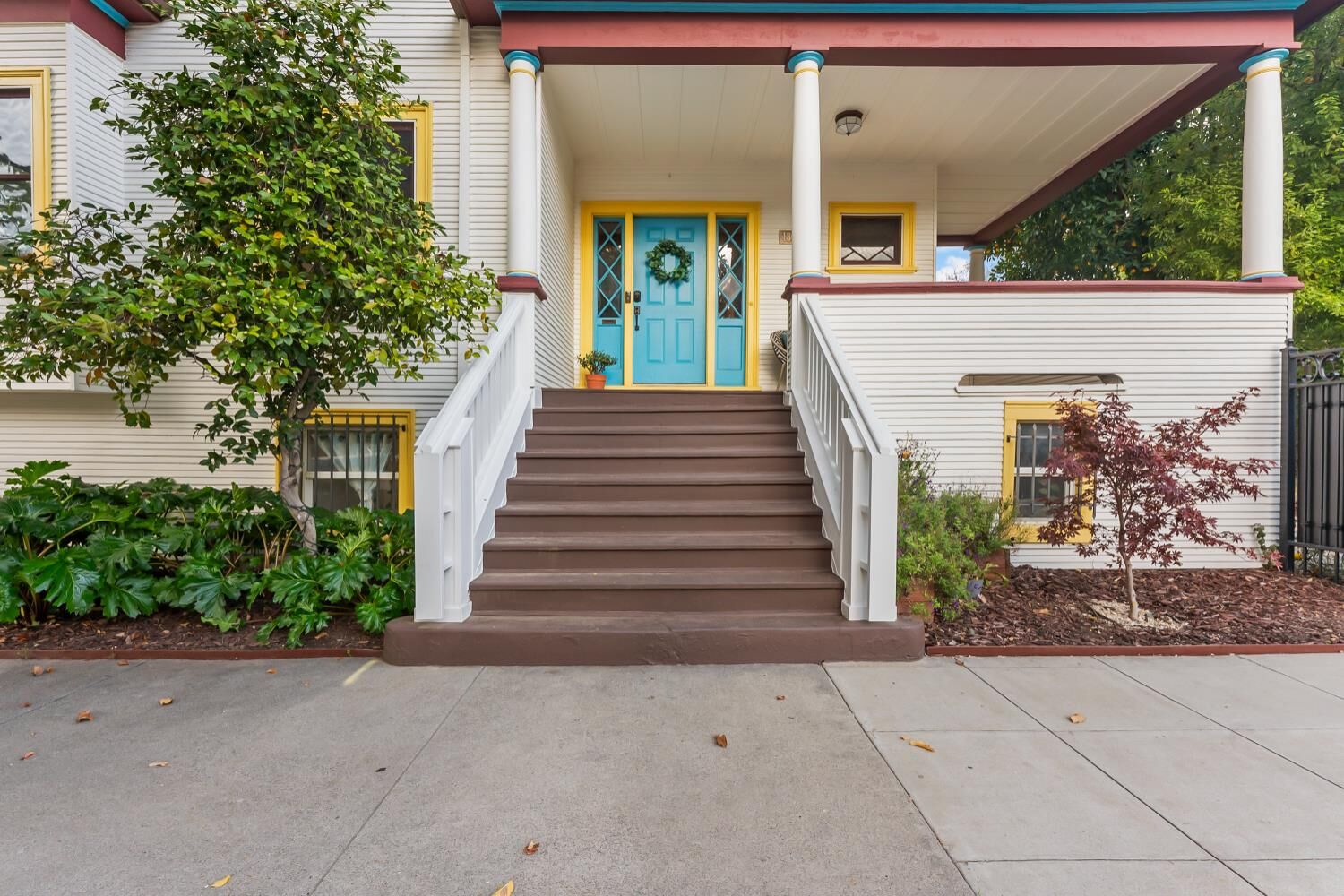 Property Photo: 1301 D Street CA 95814