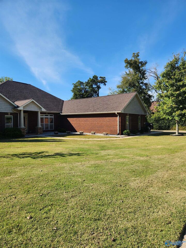 Property Photo:  111 Golden Ash Court  AL 35756 