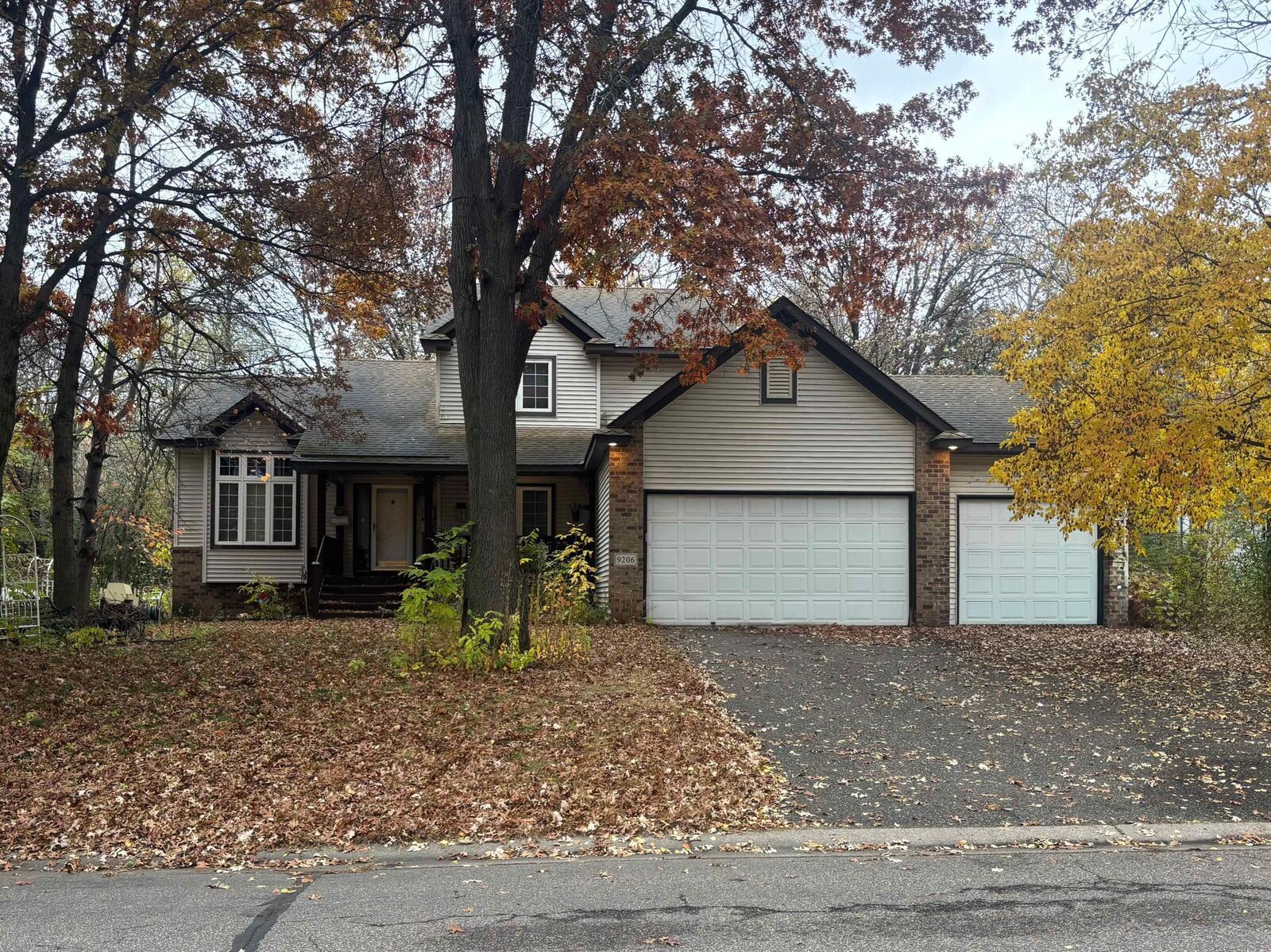 Property Photo:  9206 Dunkirk Street NE  MN 55449 