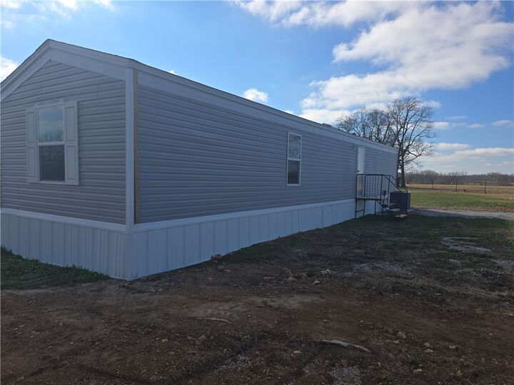 Property Photo: 347 Hawkeye Lane AR 72601