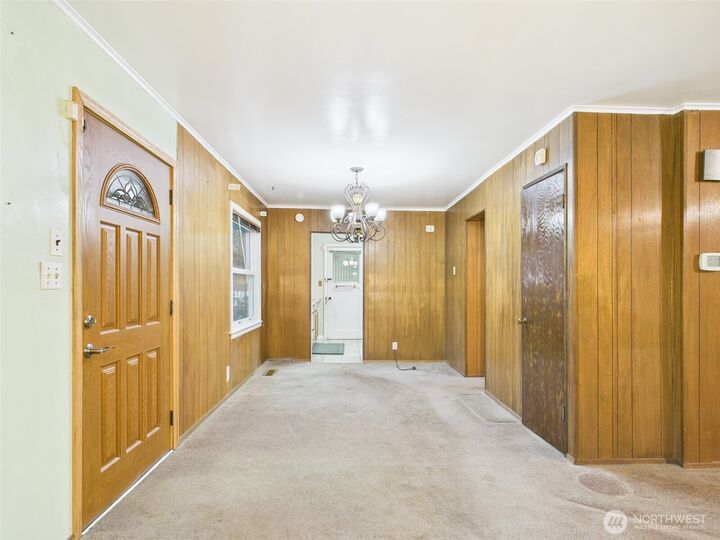 Property Photo:  15822  26th Avenue NE  WA 98155 