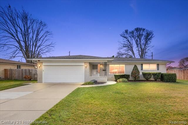 11434 Francis Drive  Sterling Heights MI 48312 photo