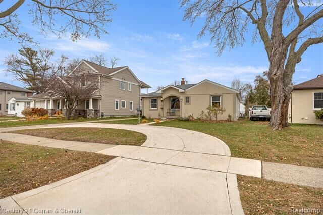 Property Photo: 1718 N Gulley Road MI 48128