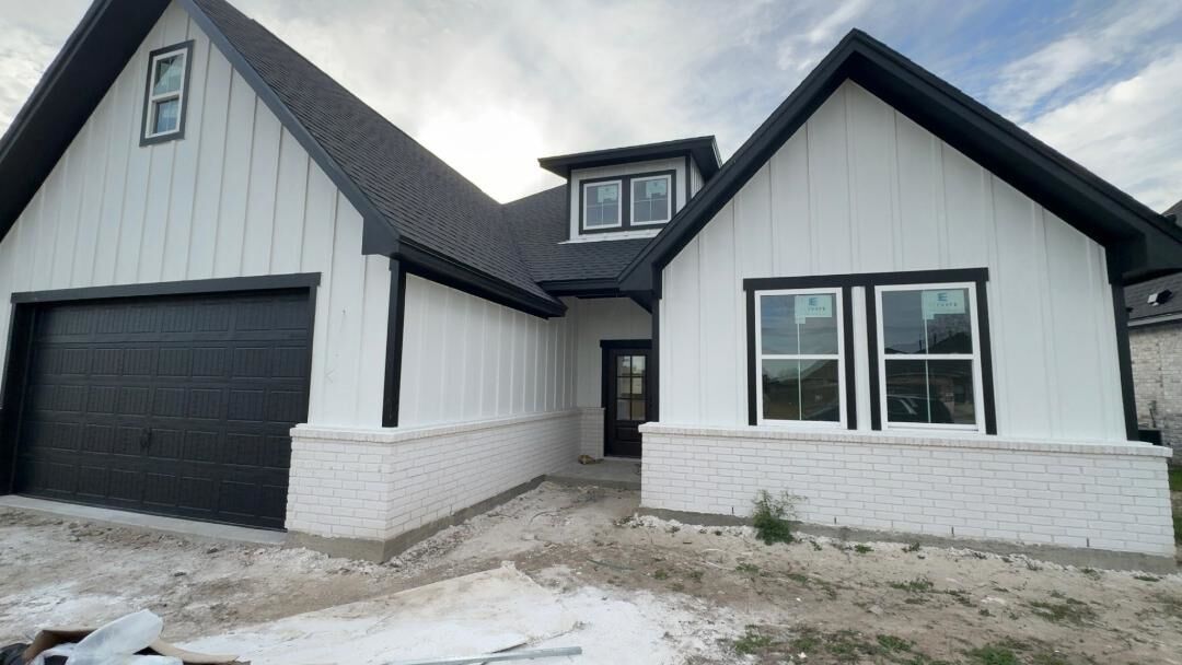 Property Photo:  5635 Essie Lane  TX 77713 