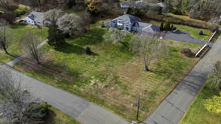 Property Photo: 15 Griffing Pond Road CT 06405