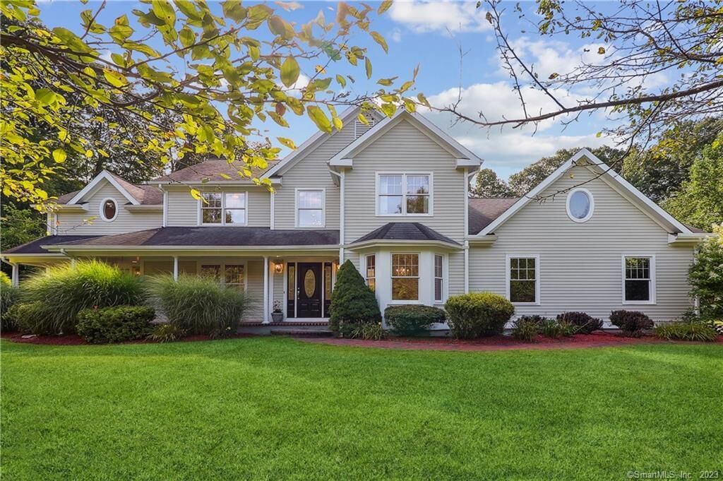 Property Photo:  10 Miller Road  CT 06524 