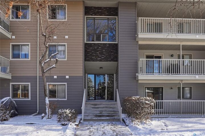 Property Photo:  1121 McKercher Drive 204E  SK S7H 5B8 