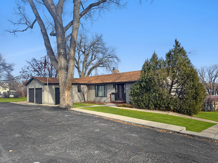 Property Photo: 555 S Main Street WY 82834