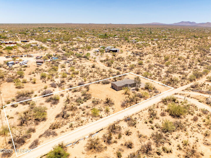 Property Photo:  10965 S Kettering Street  AZ 85736 