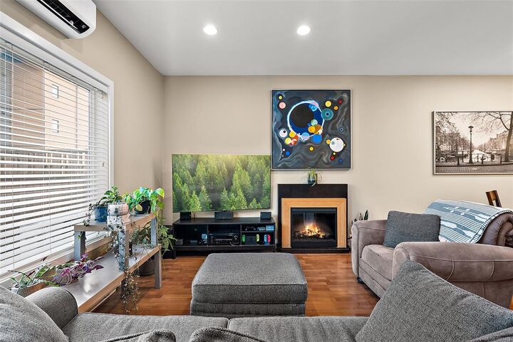 Property Photo: 1893 Prosser Rd 6 BC V8M 1N4