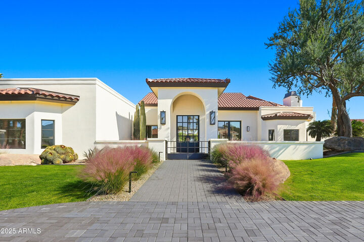 Property Photo:  8635 N 65th Street  AZ 85253 