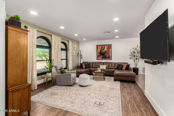 Property Photo: 2107 N Sossaman Road AZ 85207