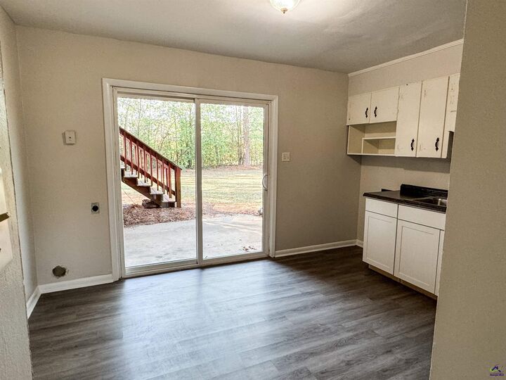 Property Photo: 1802 Kings Chapel Rd GA