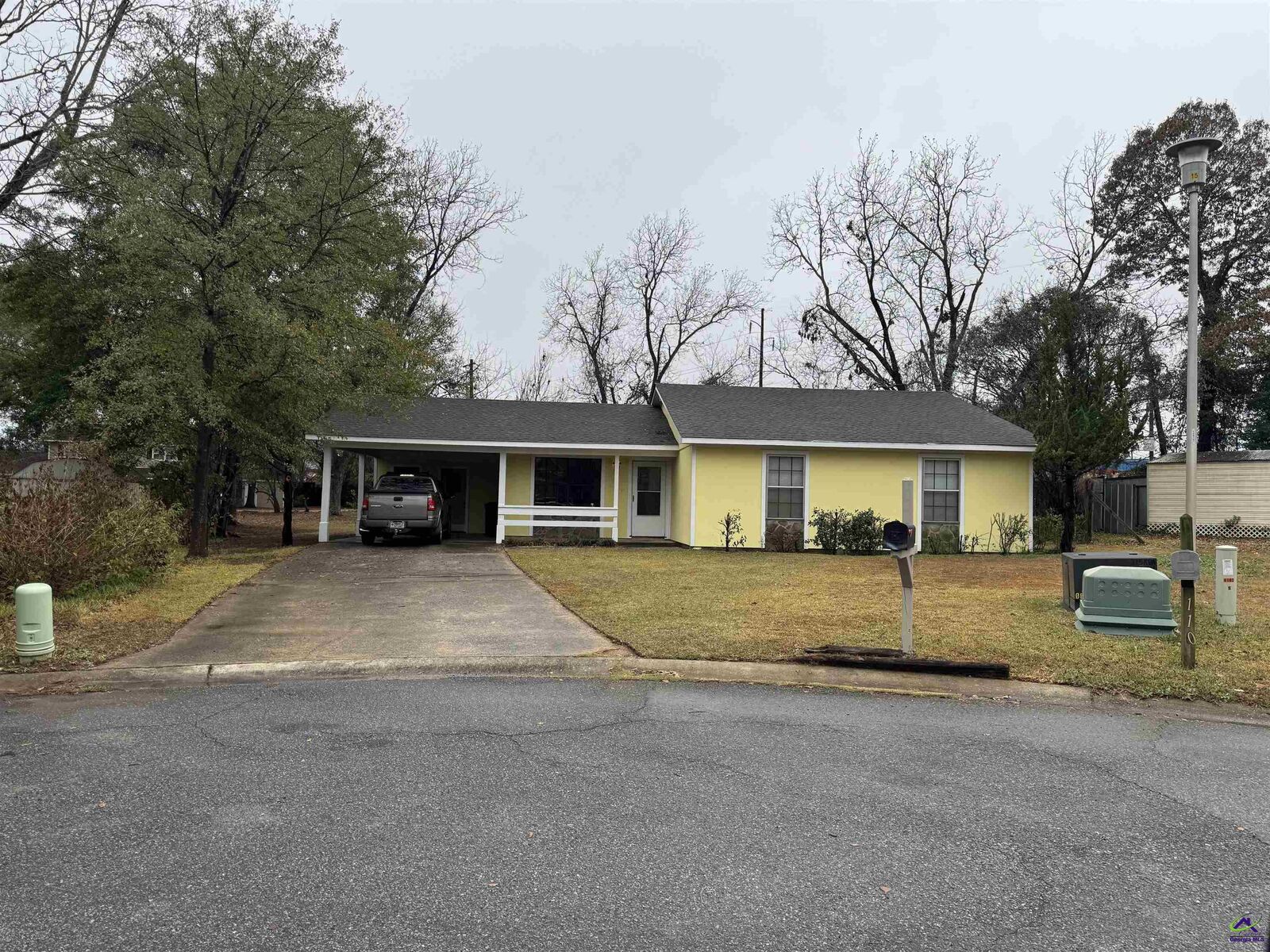 Property Photo:  108 Renoir Lane  GA 31088 