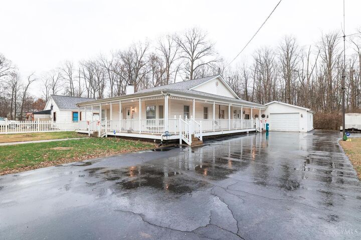 Property Photo:  1411 Lakewood Drive  OH 45102 