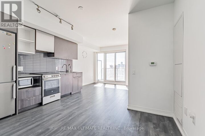 Property Photo:  251 Jarvis Street 1620  ON M5B 0C3 