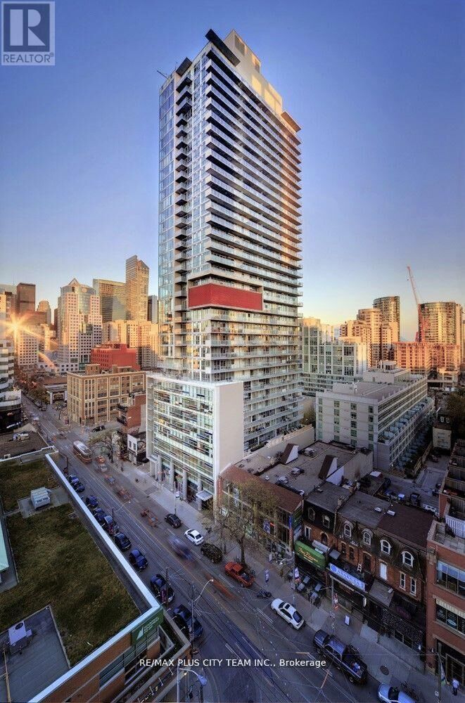 Property Photo:  375 King Street West 502  ON M5V 1K5 