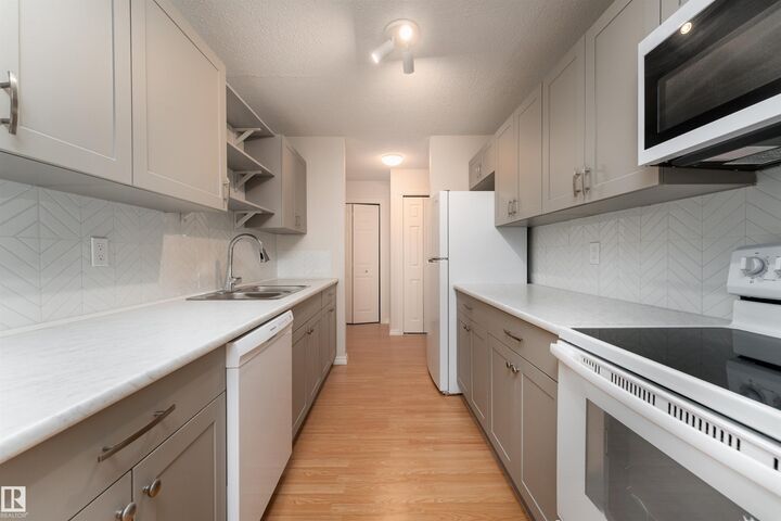 Property Photo:  24 Jubilee Drive 317  AB T8L 2M1 