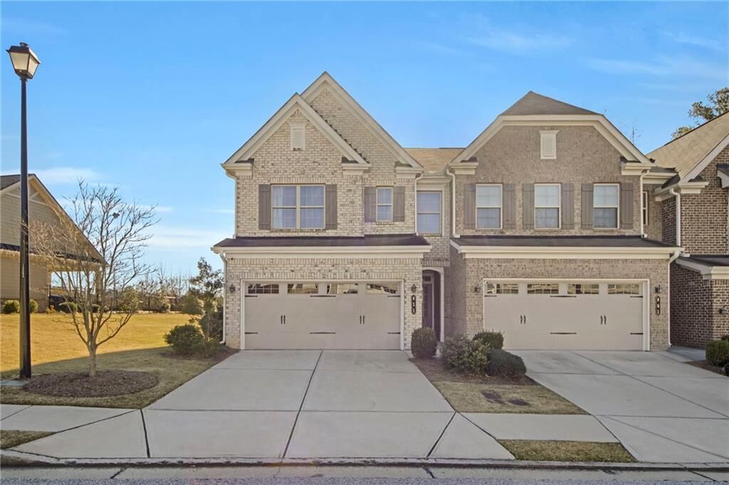 Property Photo: 811 Mason Grove Parkway GA 30043