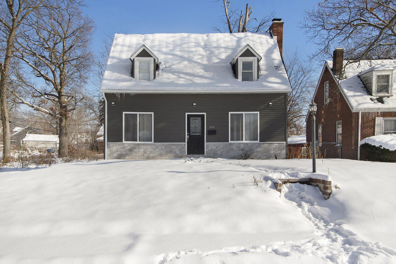 Property Photo: 4731 Jefferson Street IN 46408
