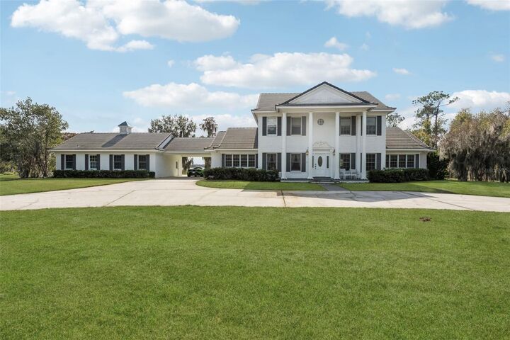 Property Photo:  5150 Gentry Oaks Place  FL 34772 