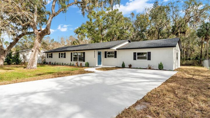 Property Photo: 5322 Forestbrook Drive E FL 33811