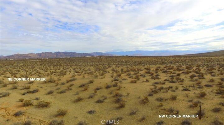 Property Photo:  47229227 Harris Lane  CA 92307 