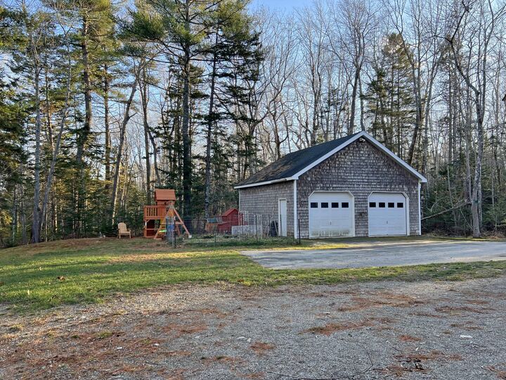 Property Photo:  27 Pigeon Road  ME 04605 