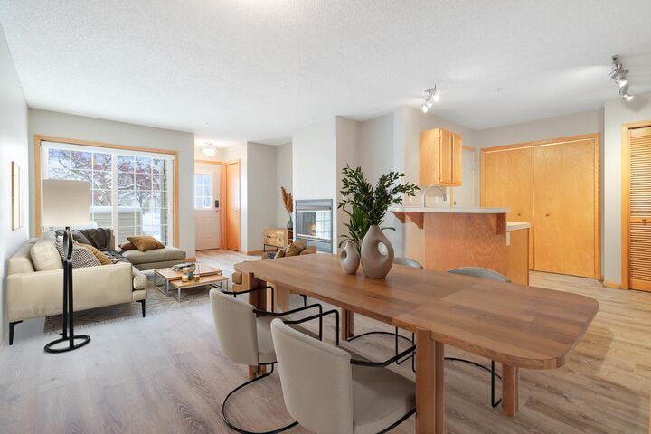 Property Photo: 2230 Ranchview Lane N 96 MN 55447