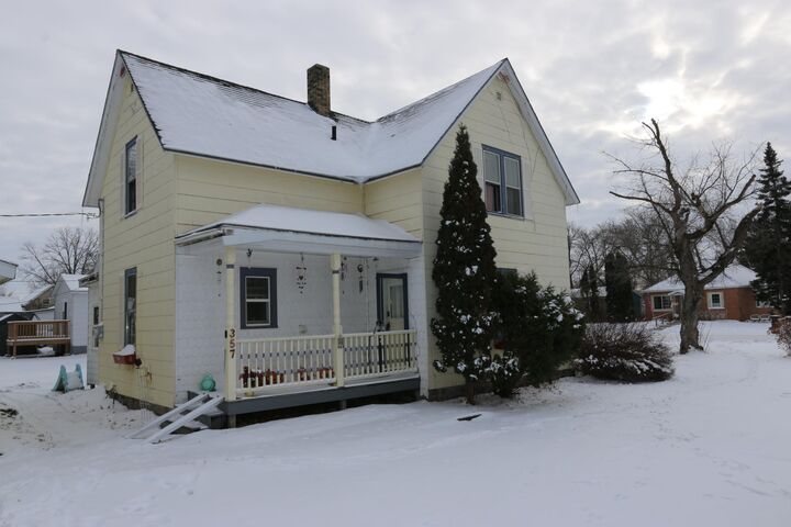 Property Photo:  357 5th Avenue SW  MN 56573 