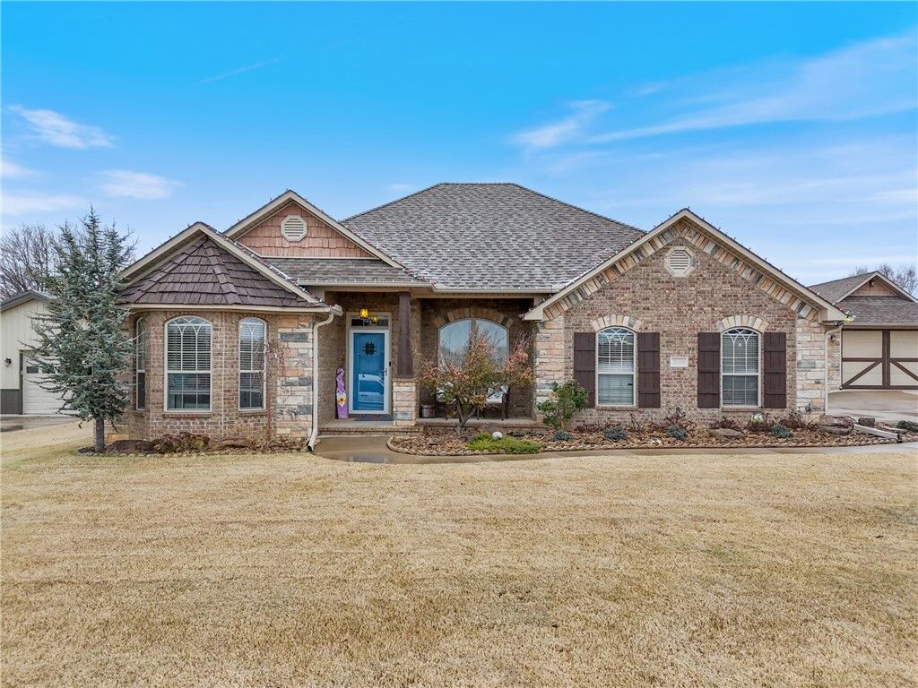 Property Photo: 2020 Sandpiper Avenue AR 72745