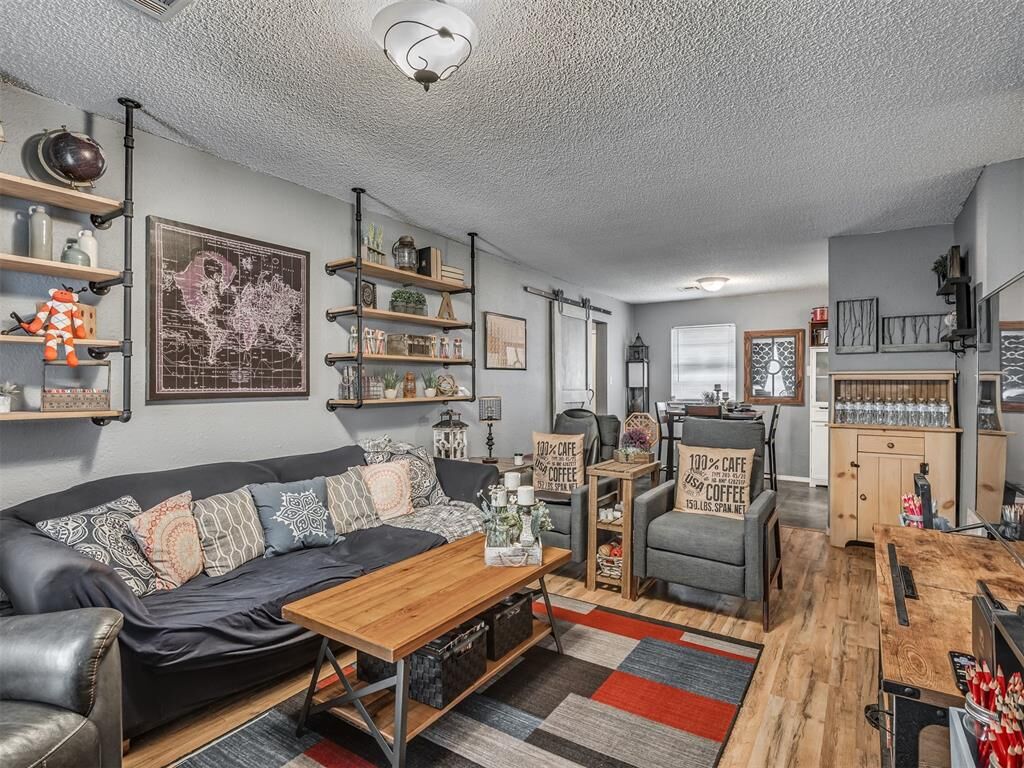 Property Photo: 2904 Birch Lane OK 73034