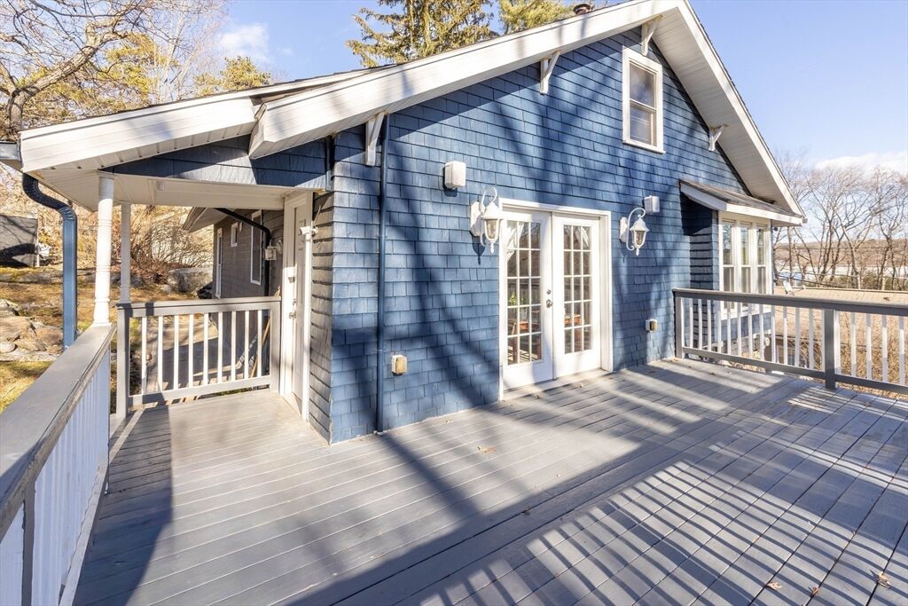 Property Photo:  2 Mystic St  MA 01607 