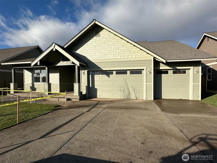 Property Photo:  2515 N Dandelion Lane  WA 98926 