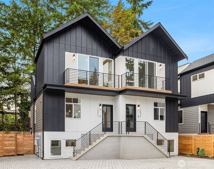 Property Photo:  10817  11th Avenue NE B  WA 98125 