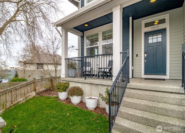 Property Photo:  6830  31st Avenue SW  WA 98126 