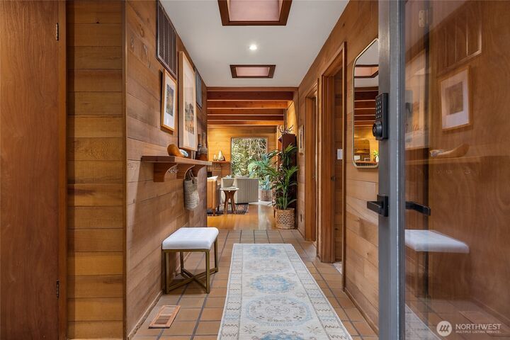 Property Photo: 10871 Manitou Beach Drive NE WA 98110