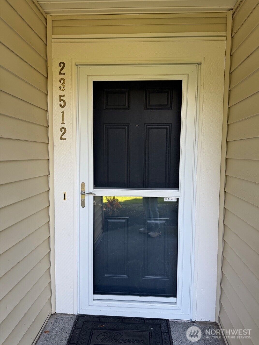 Property Photo:  23512  55 Avenue S 16  WA 98032 