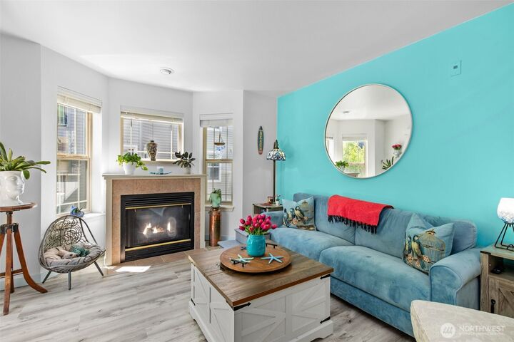 Property Photo:  20800  72nd Avenue W 202  WA 98026 