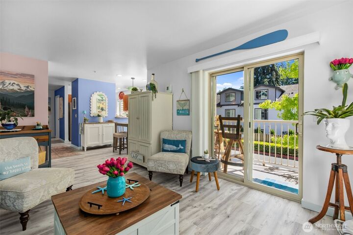 Property Photo: 20800 72nd Avenue W 202 WA 98026