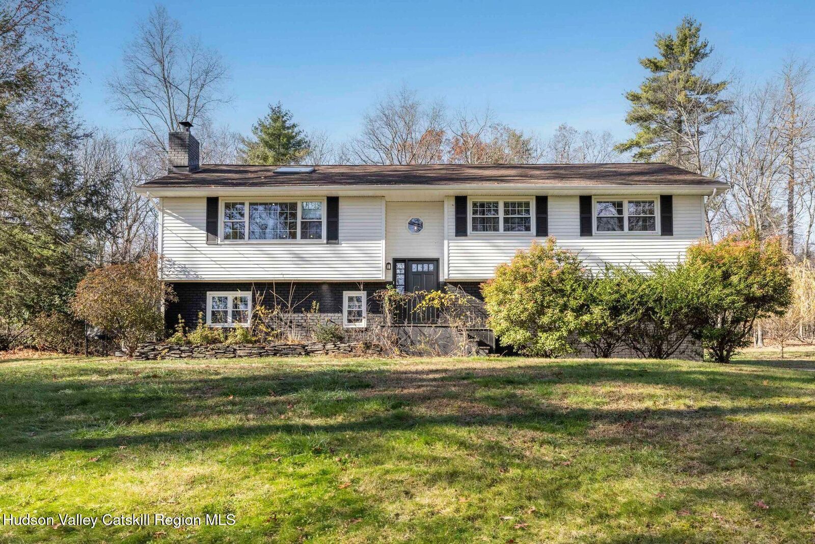 Property Photo:  11 Forestwood  NY 12498 