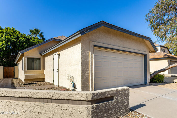 Property Photo:  5233 W Jupiter Way N  AZ 85226 